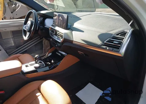 2023 BMW X4 xDrive30I z USA, uszkodzony, nr VIN 5UX33DT09P9P80799